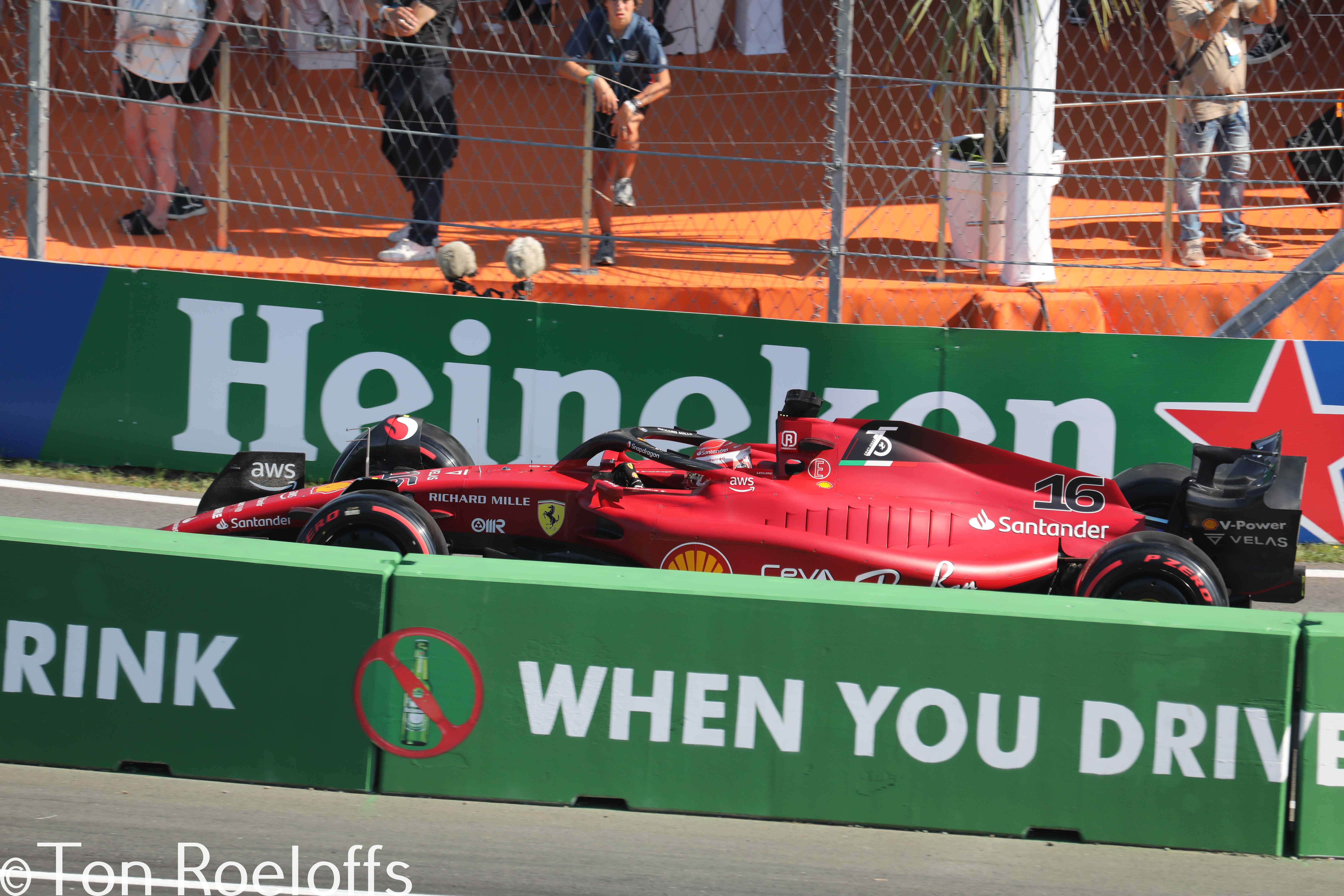 Vettel verremt zich